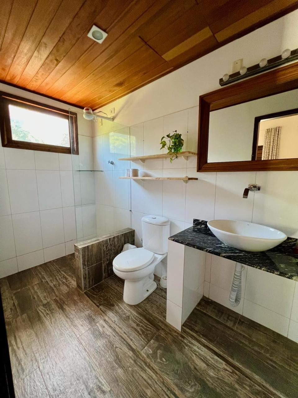 Tropical Hostel Praia de Pipa エクステリア 写真